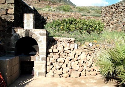 Barbecue in pietra lavica
