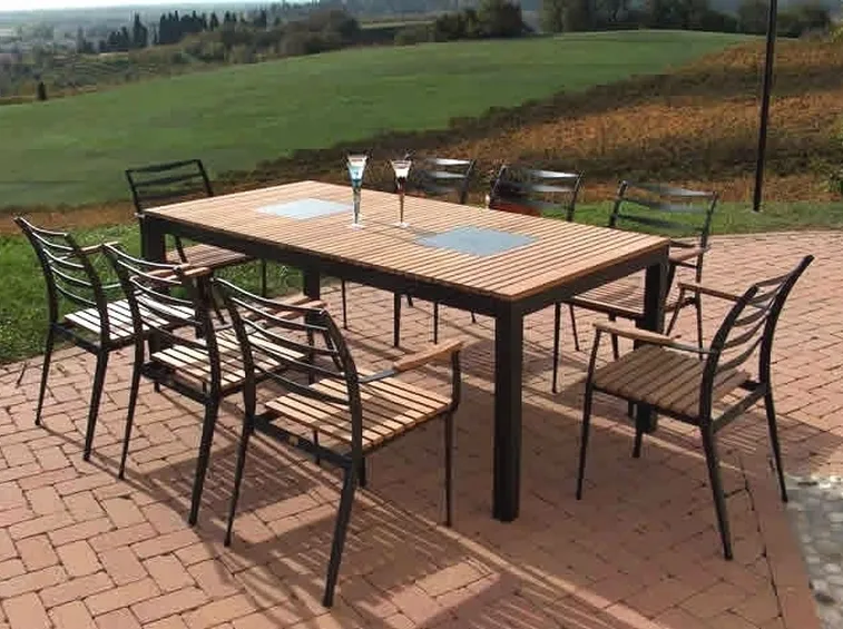 Tavolo da giardino in alluminio