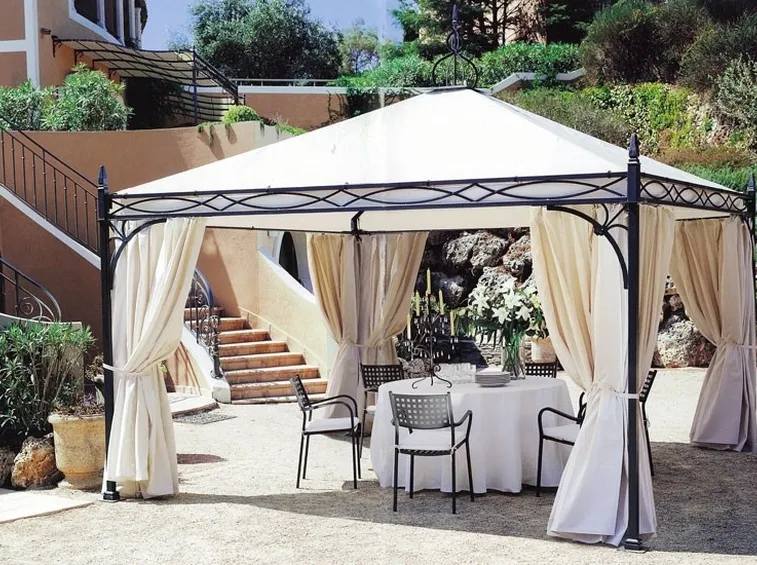 Gazebo classico in ferro