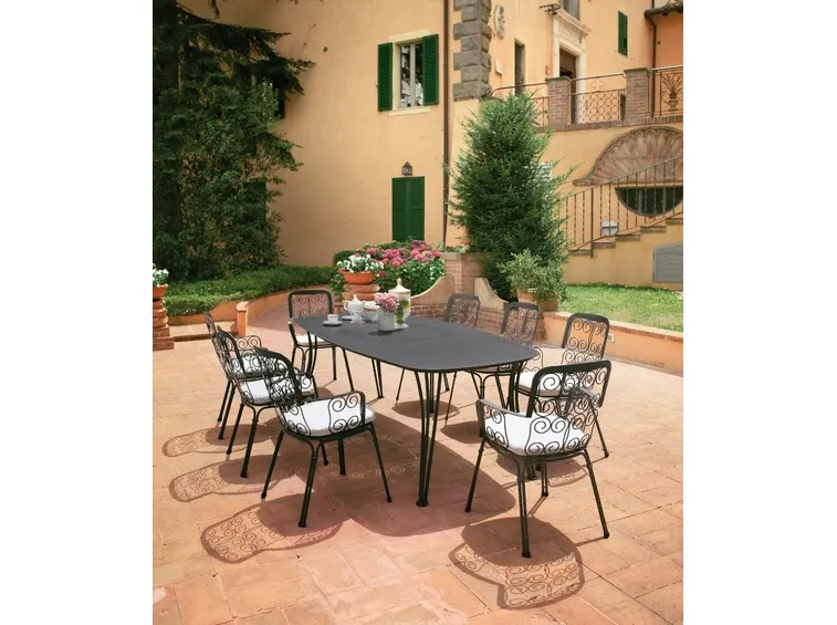 Elementi per l'arredo del giardino