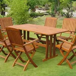 Set tavolo e sedie in legno
