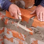 Alcuni materiali di cui avete bisogno: cazzuola e cemento