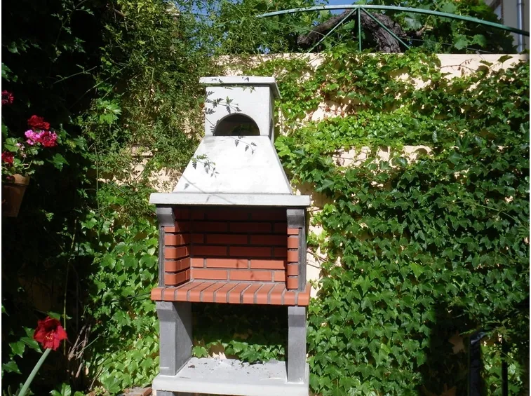 barbecue prefabbricato