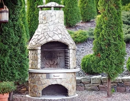 barbecue in muratura con canna fumaria