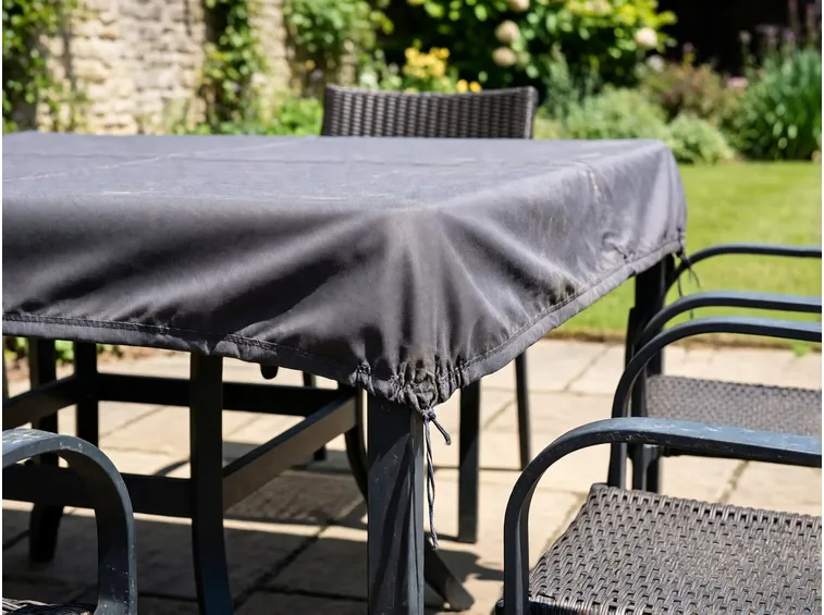 Protezione con coperture traspiranti