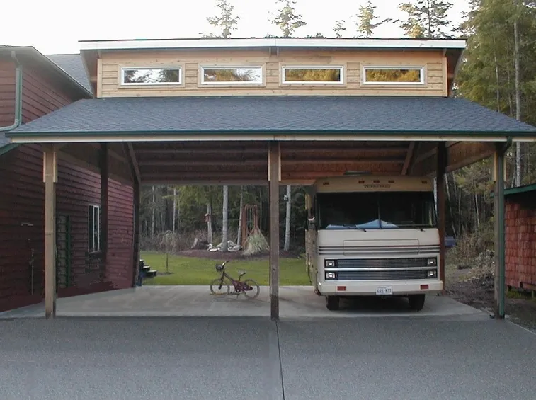 Gazebo in legno per camion