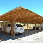 Gazebo per auto in legno