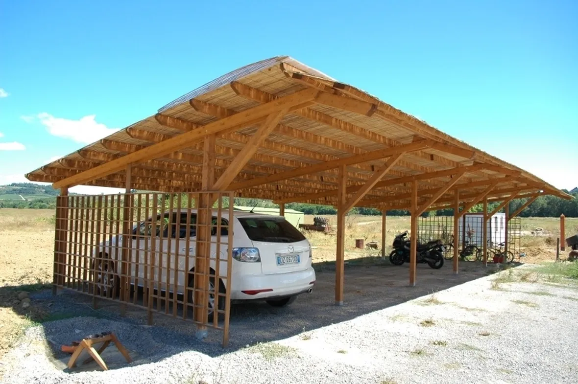Gazebo per auto in legno