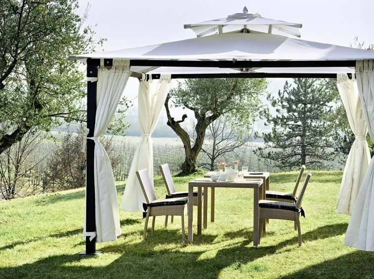 gazebo in alluminio