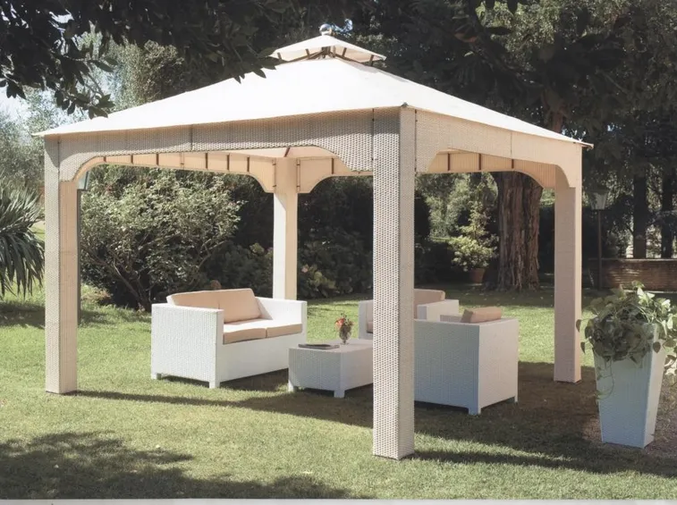 Gazebo in polyrattan per giardino