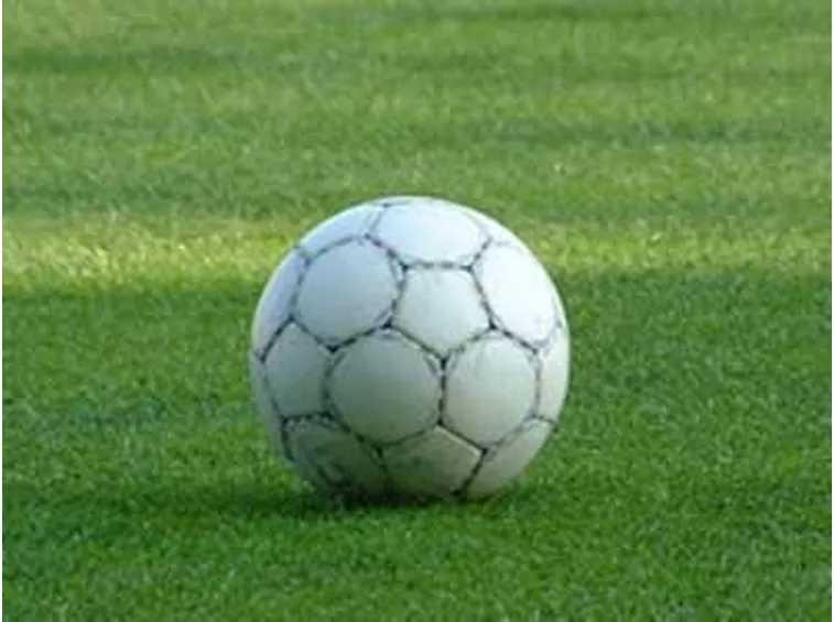 giocare a calcio