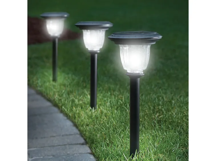 Lampioni da giardino moderni