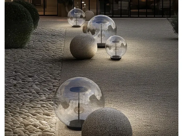 Prestazioni e temperature invernali (foto Luci solari Linea Light Rolling Sky Outdoor)