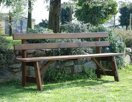 panchina in legno
