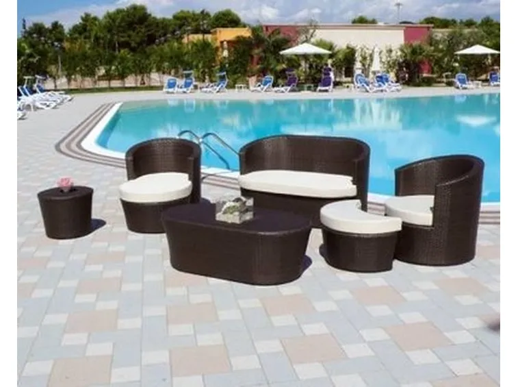 salotto da giardino utilizzabile anche per piscina