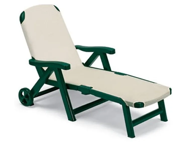sdraio da giardino in plastica