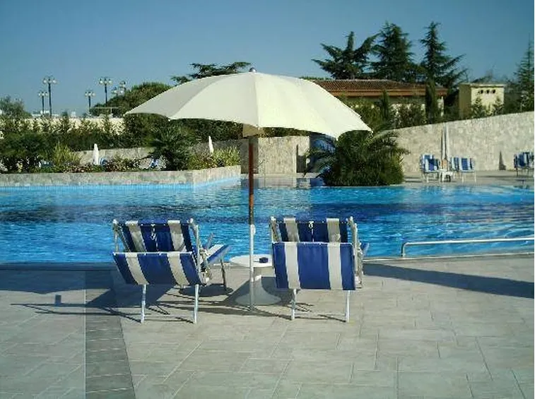 arredamento piscine