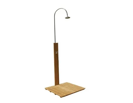 doccia da esterno in legno
