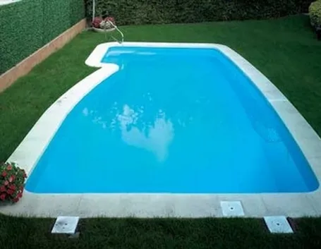 piscina in vetroresina 