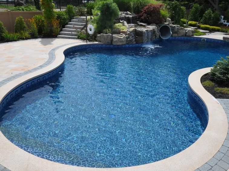 piscina classica interrata