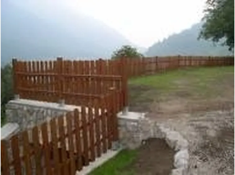 Recinzioni in legno