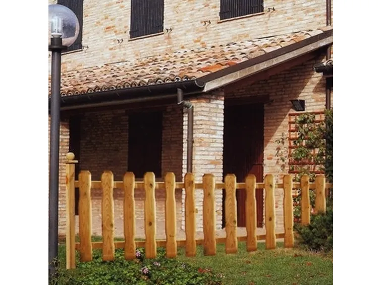 recinzione in legno