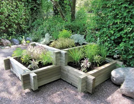 Fioriera da giardino in legno