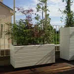fioriera da terrazzo bianca