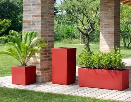 Fioriere in pvc colorato
