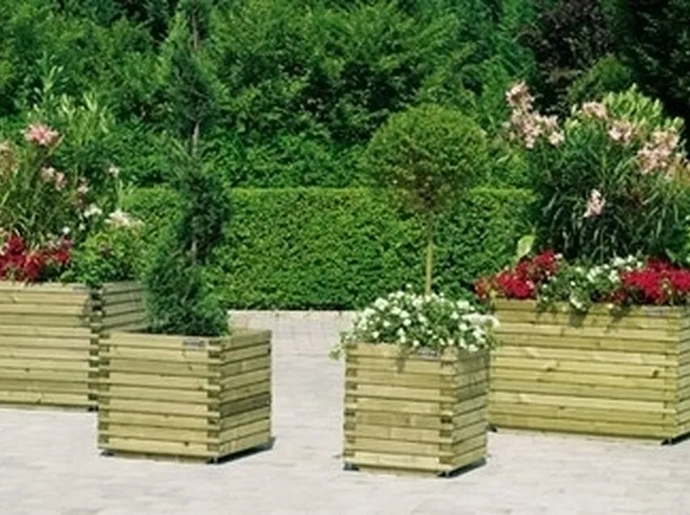 fioriere in legno