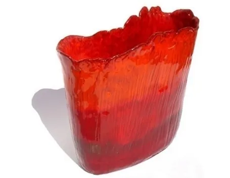 vaso con design innovativo