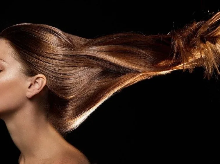 cipolla per capelli luminosi e forti
