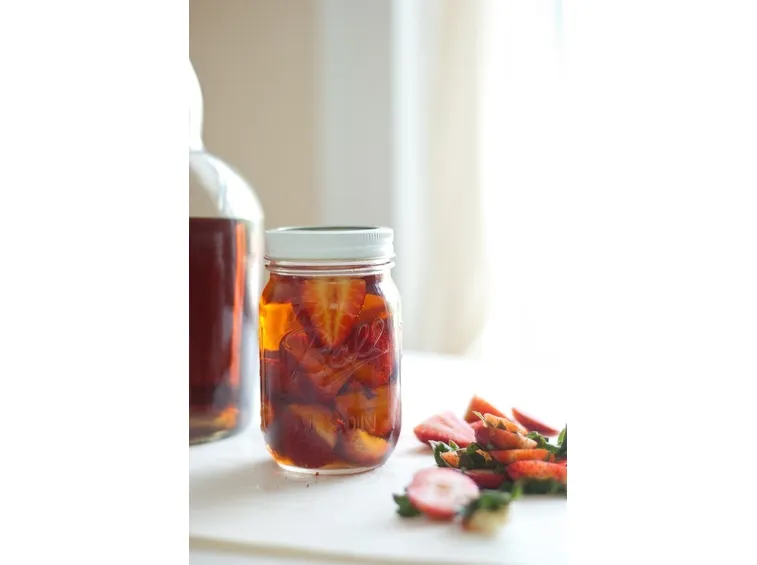 Infuso naturale con fragole