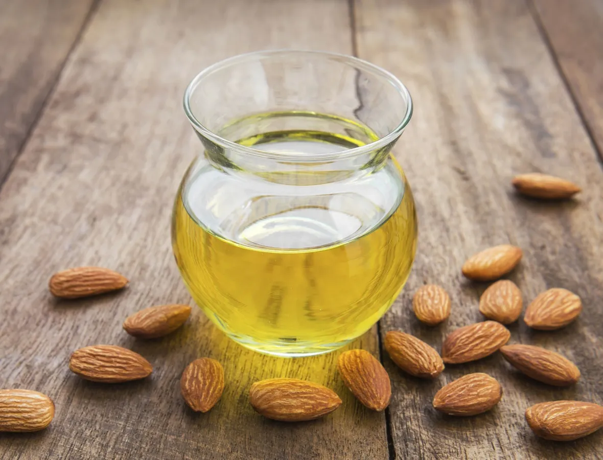 olio di mandorla