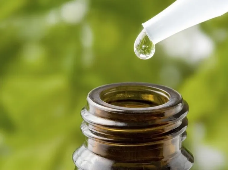 L'olio di origano deve sempre essere diluito