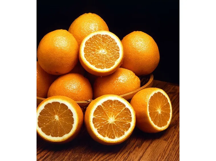 L'olio essenziale di arancio è estratto dalla scorza del frutto