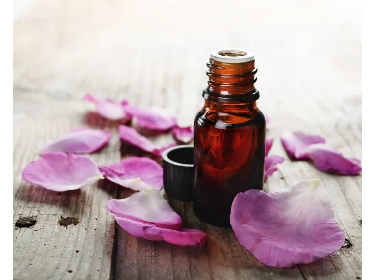 Olio essenziale di tea tree puro