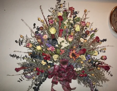 composizioni floreali di fiori finti