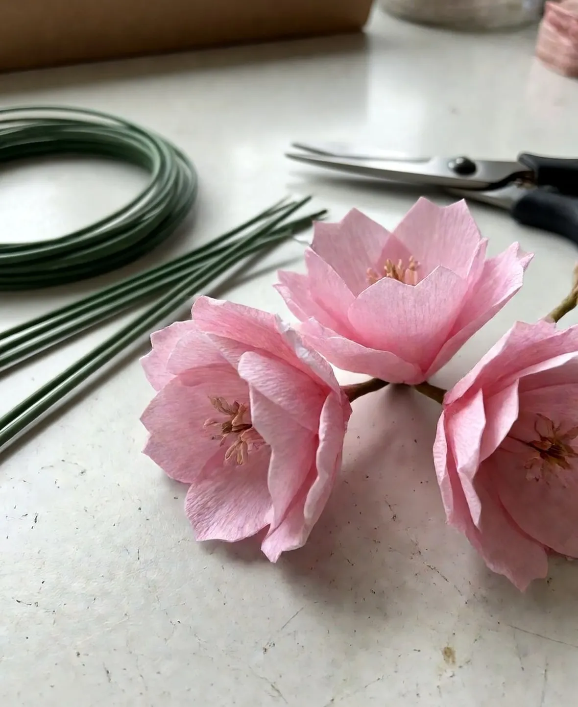 Procedimento per fare fiori di carta