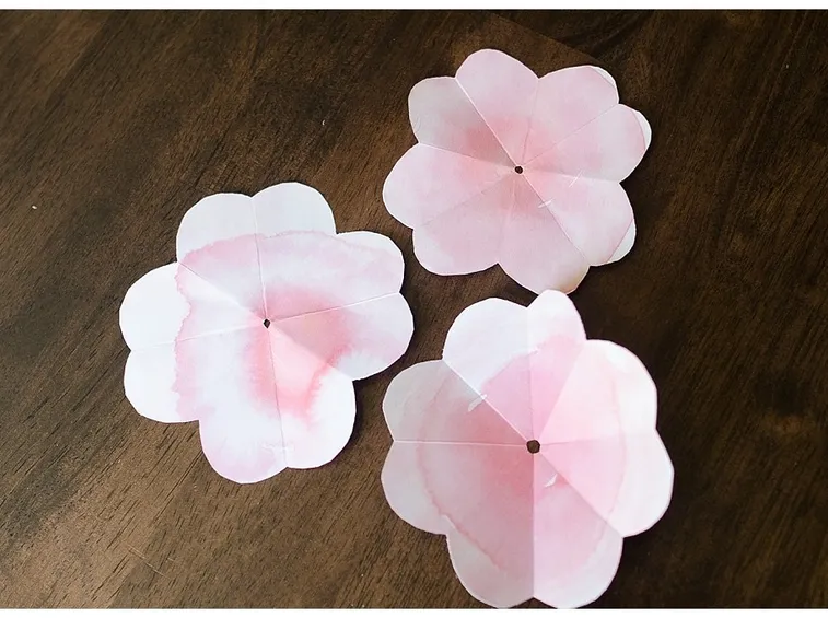 Petali del fiore di carta