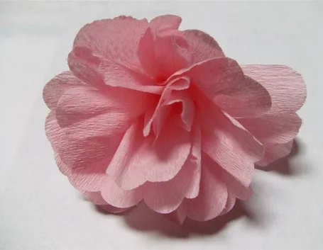 Rosa di carta crespa