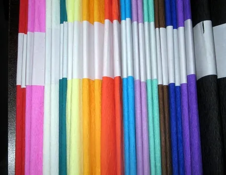 Carta crespa di tutti i colori