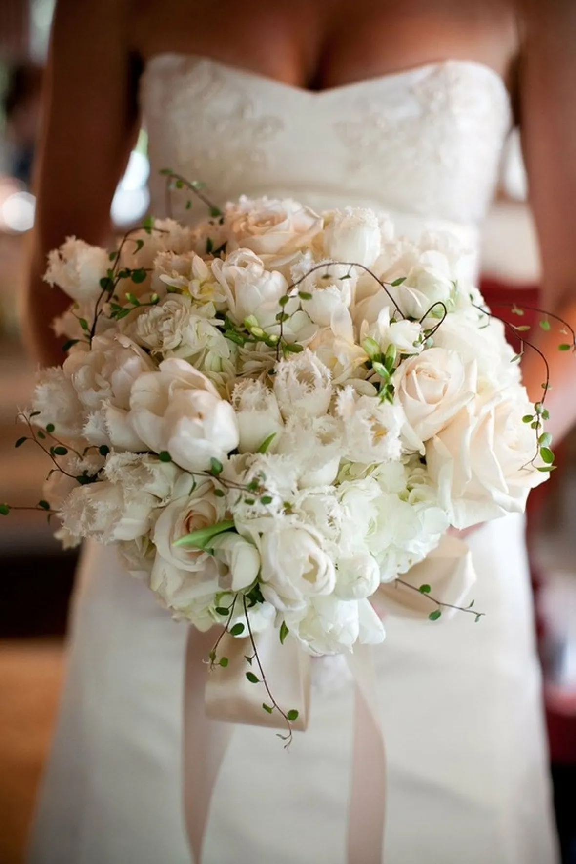 Bouquet di peonie e rose