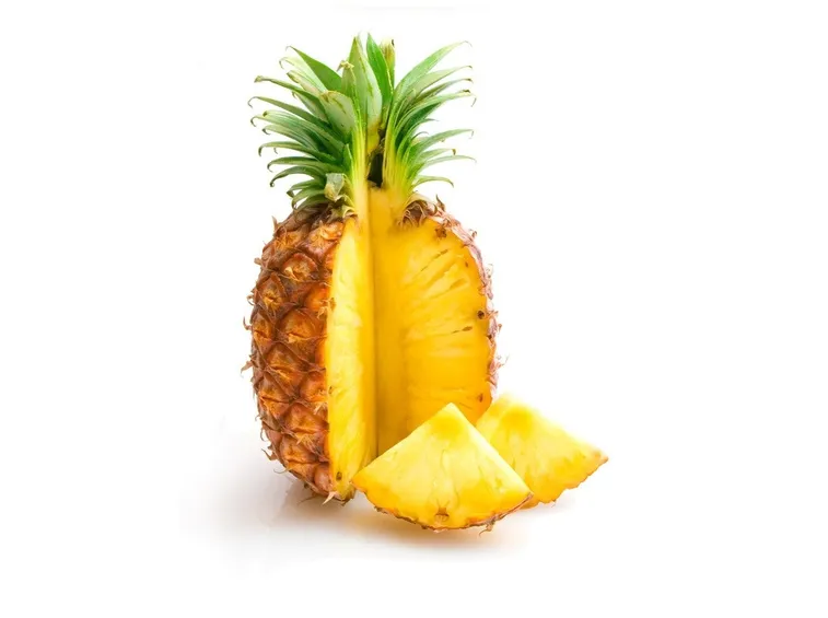 Ananas tagliato