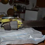 Lato destro di una motosega