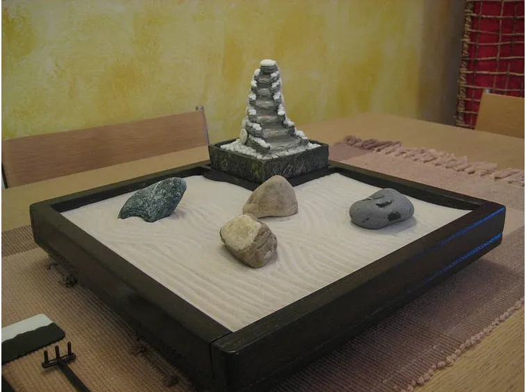 Giardino zen in miniatura
