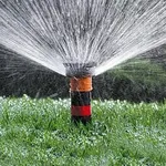irrigatore per giardino