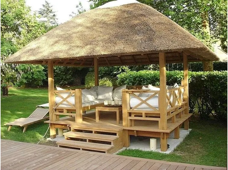 Gazebo in legno per giardino
