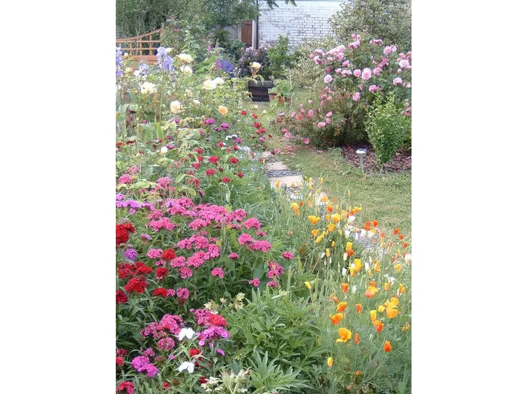Creatività e fantasia sono il segreto dei giardini privati più belli!