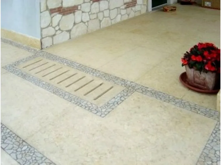 pavimento esterno